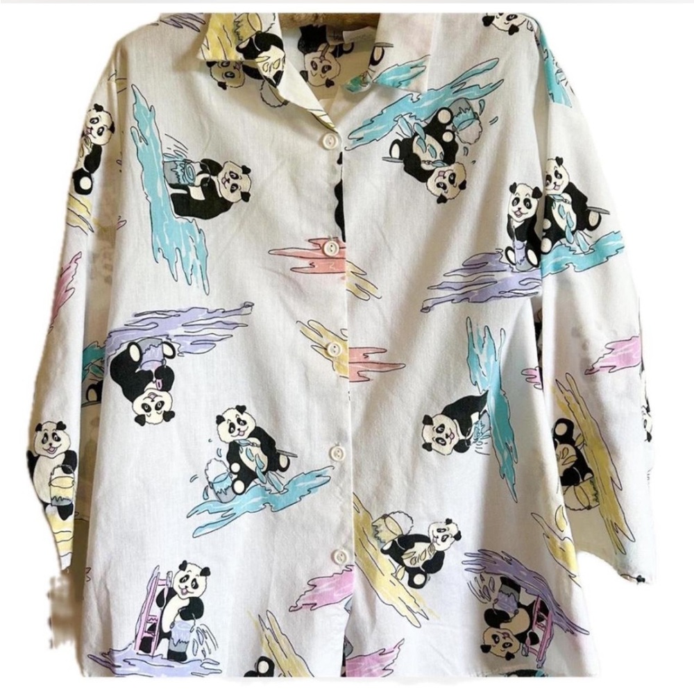 Plus size 1980's puffy-print Panda button up